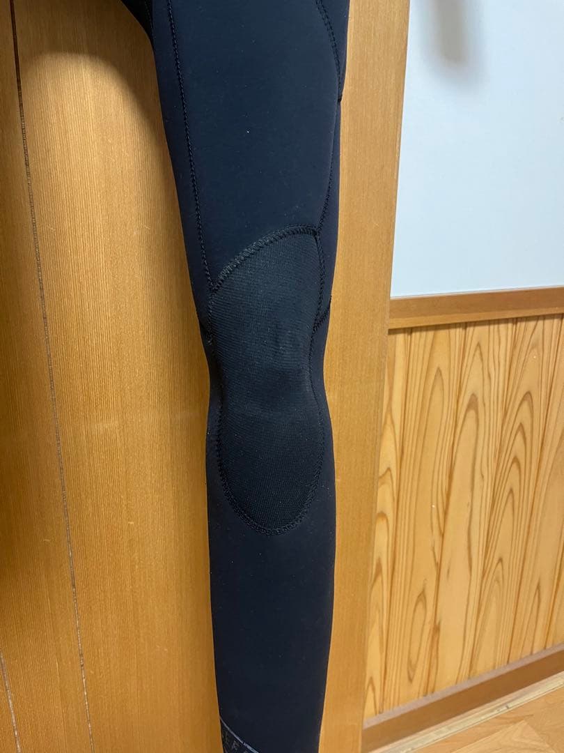 ウェットスーツ