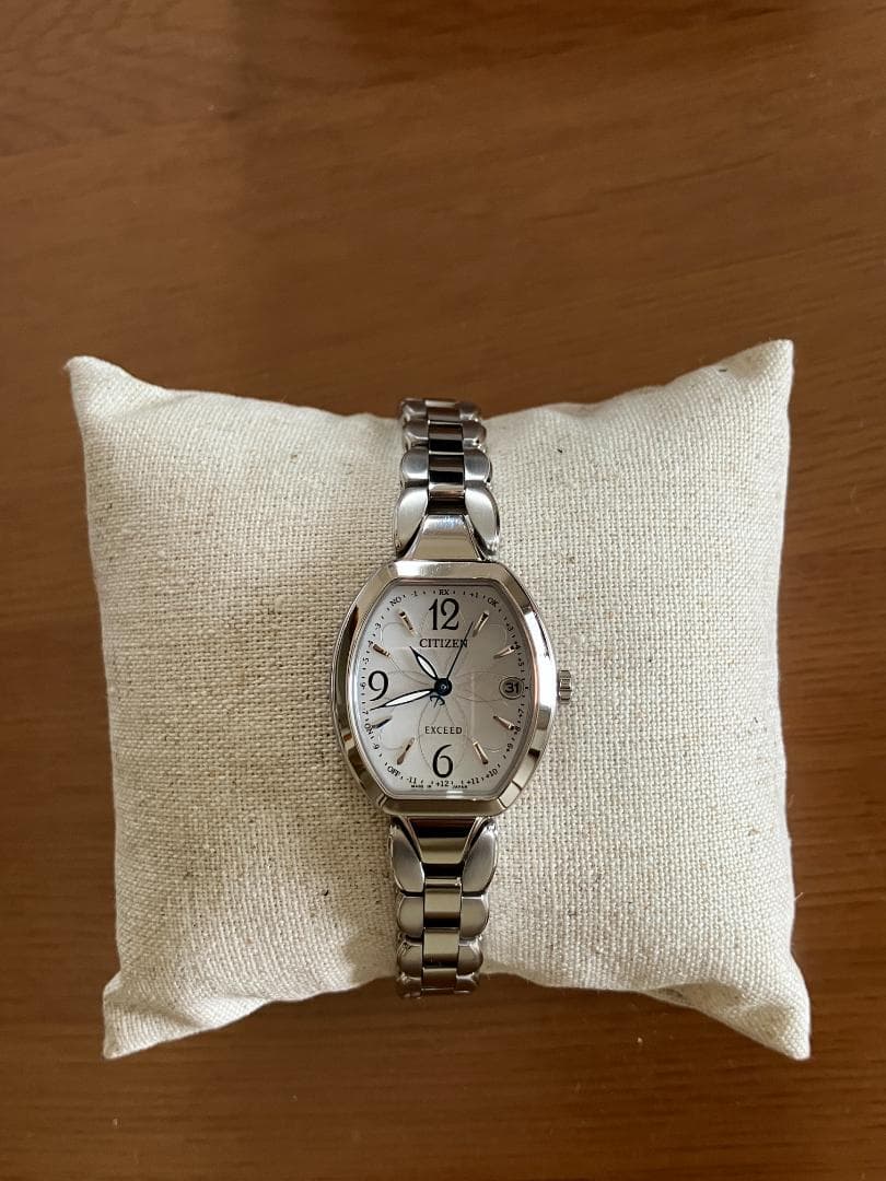 【ふるまる様　新品（特価）】CITIZEN エクシード　ES9480-56W