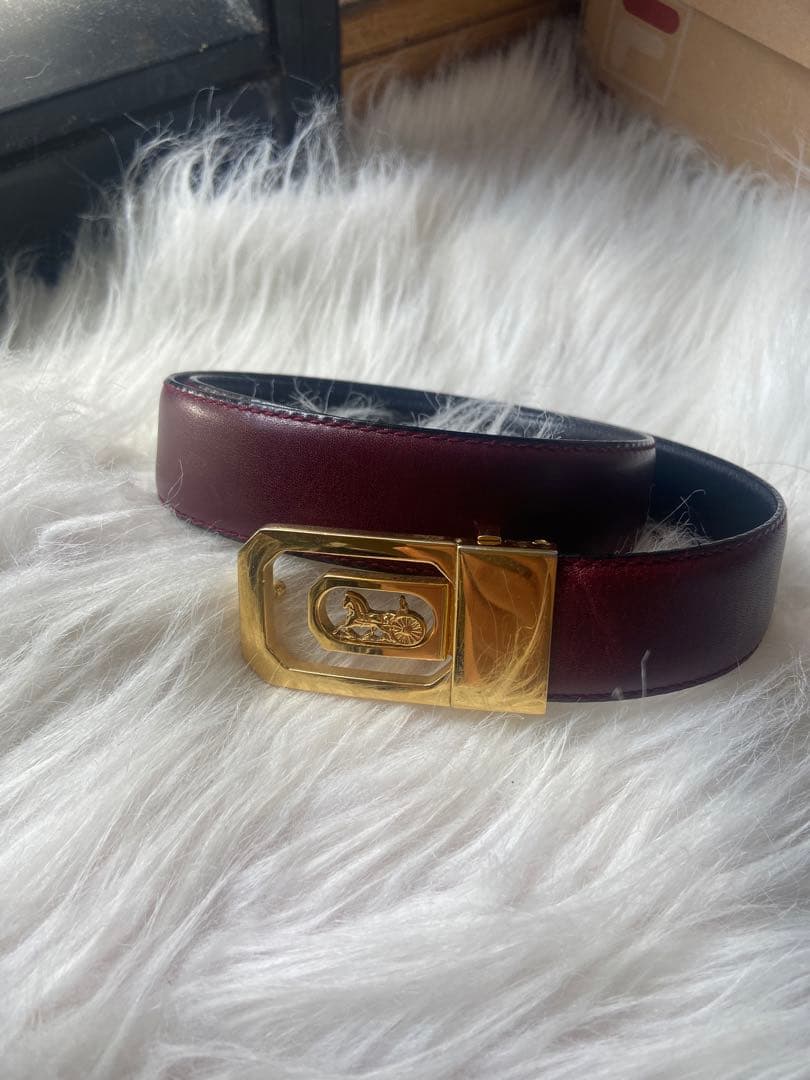 週末セールレア　美品 Celine ベルト馬車