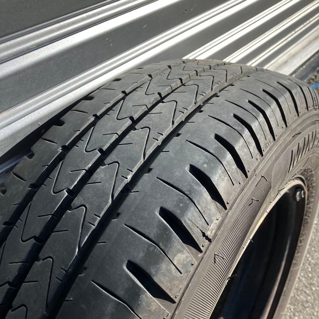 トヨタ純正メッキホイール　ハイラックス　ハイエースなどに