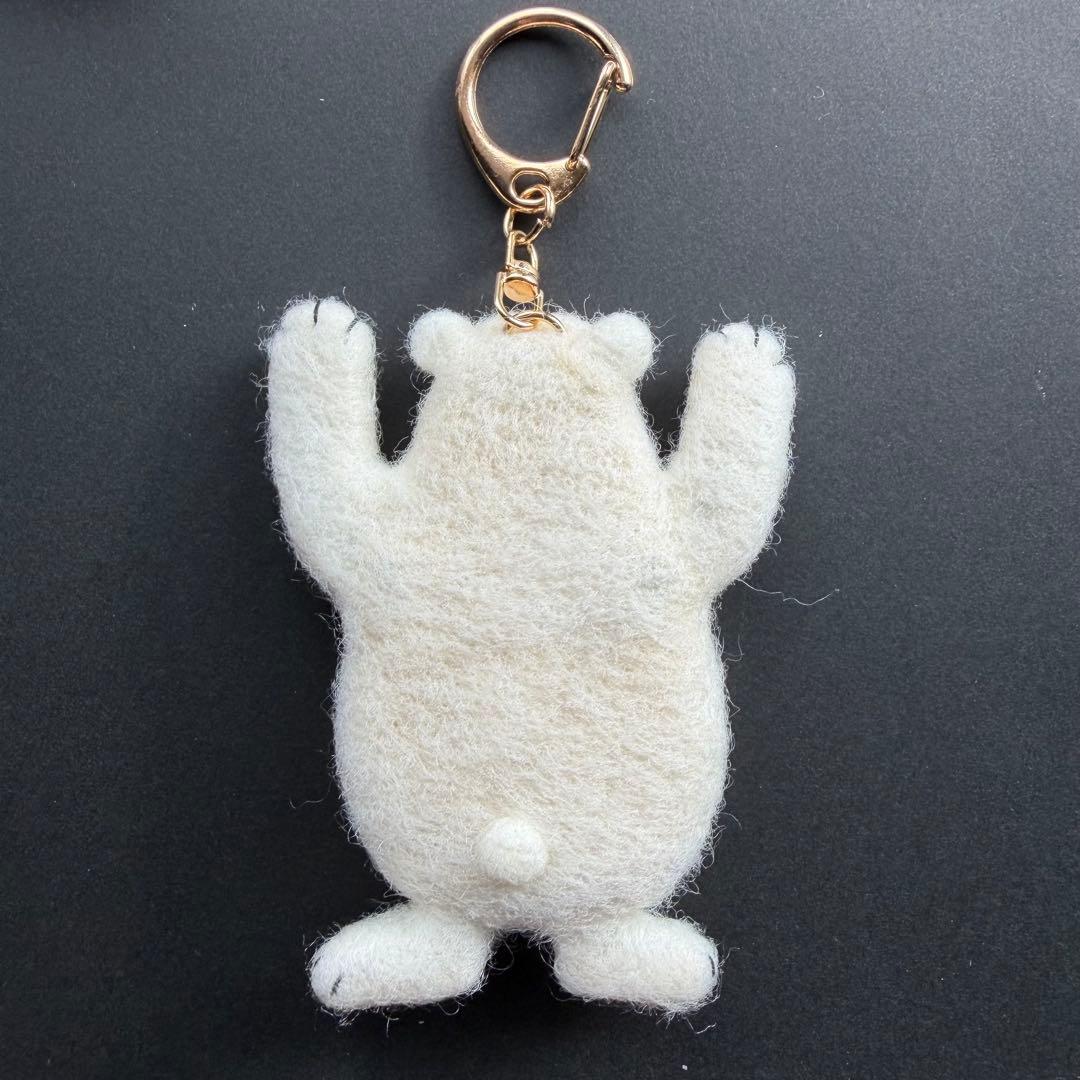 【☆Ted様☆】羊毛フェルトキーホルダー　しろくま　ハンドメイド