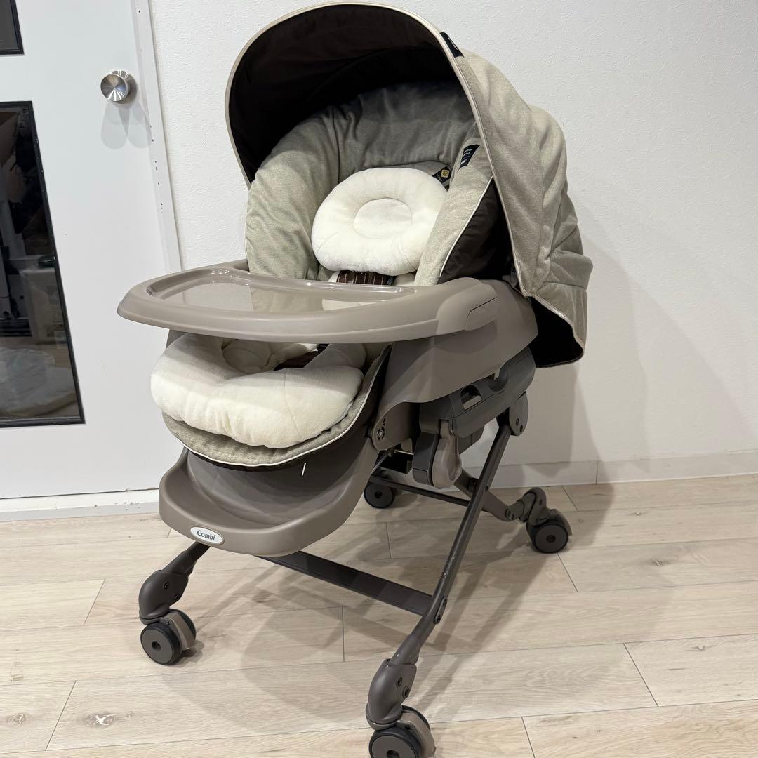 Combi コンビ ネムリラ AUTO SWING BEDi オート