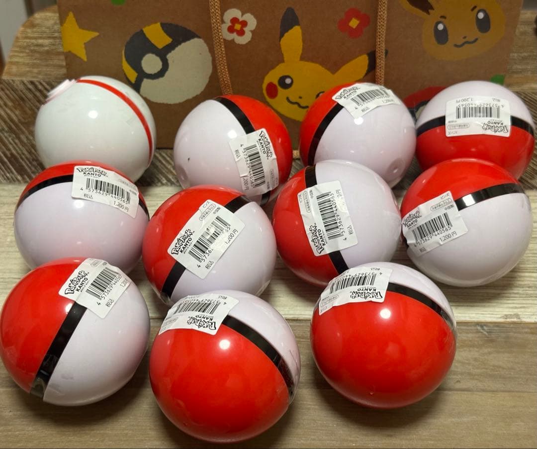 ポケパークカントー ピンバッジ 未開封10個 プレミアボール付き 紙袋付き