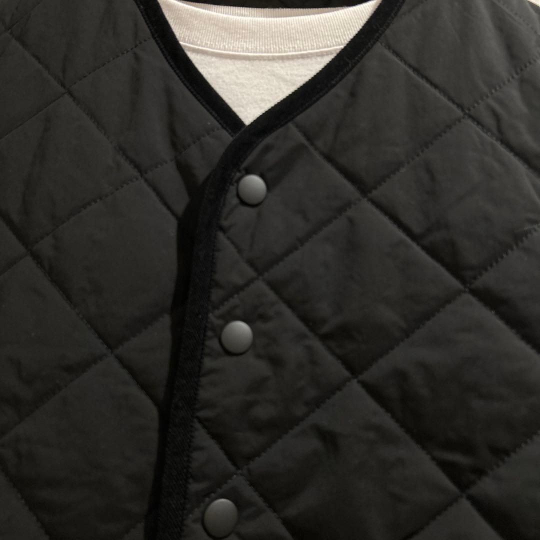 毎日着回したいキルティングベスト　北欧暮らしの道具店　ブラック　よしいちひろ