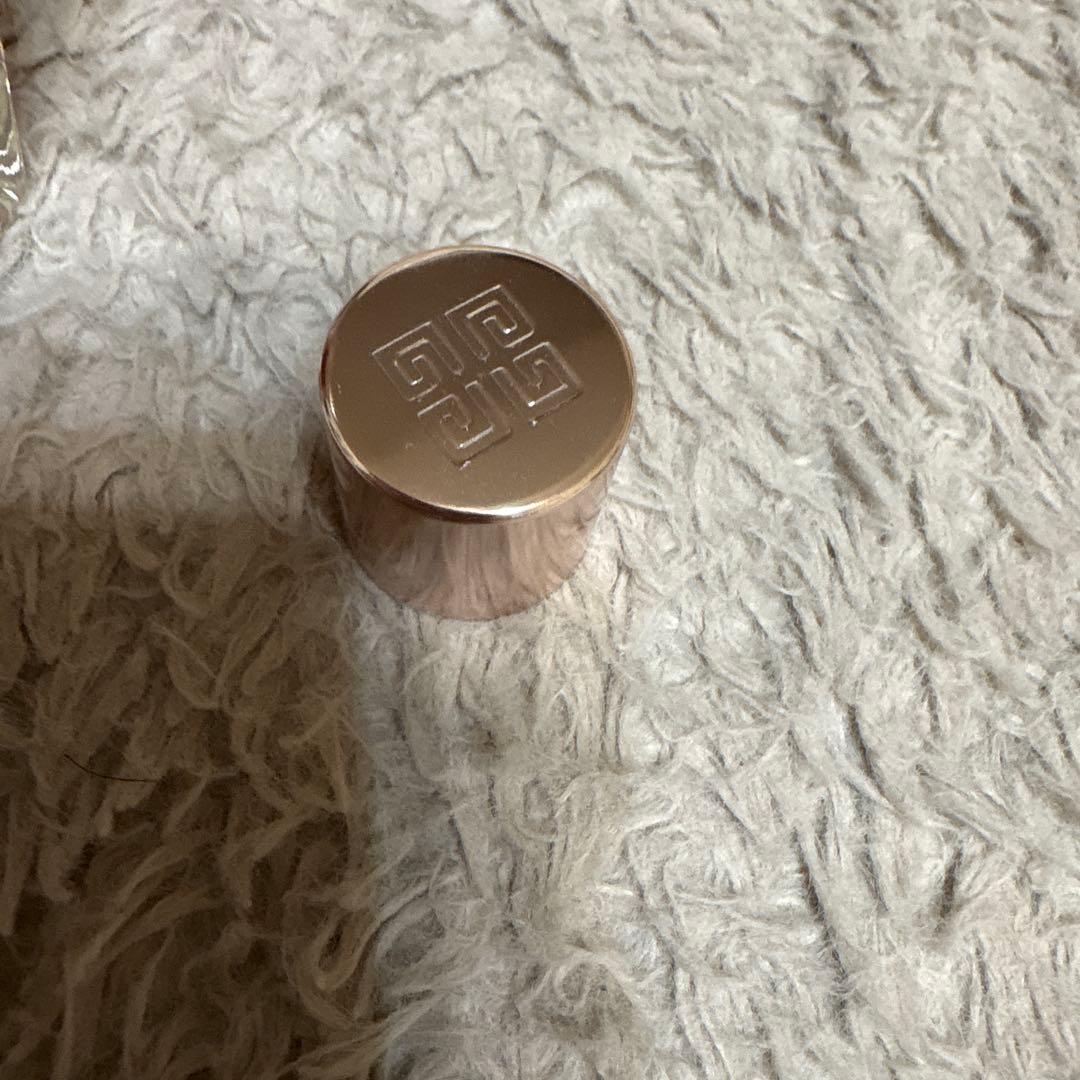 ジバンシー オーデパームベリーフローラルオーデパーム50ml