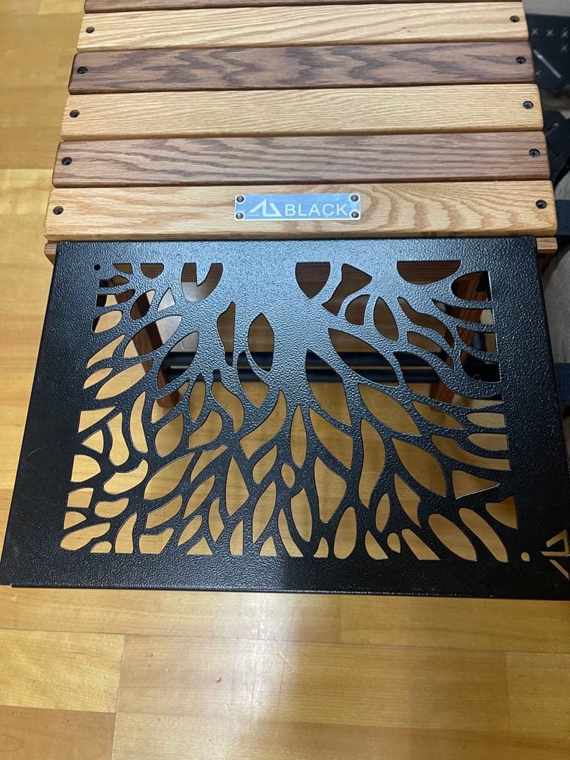 ハレテーブル BLACK DESIGN アイアンテーブルツリー柄、BX他セット❗️