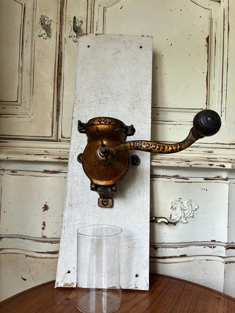 アンティーク　壁掛けコーヒーミル　グラインダー 本体のみ　金色100年　アメリカ