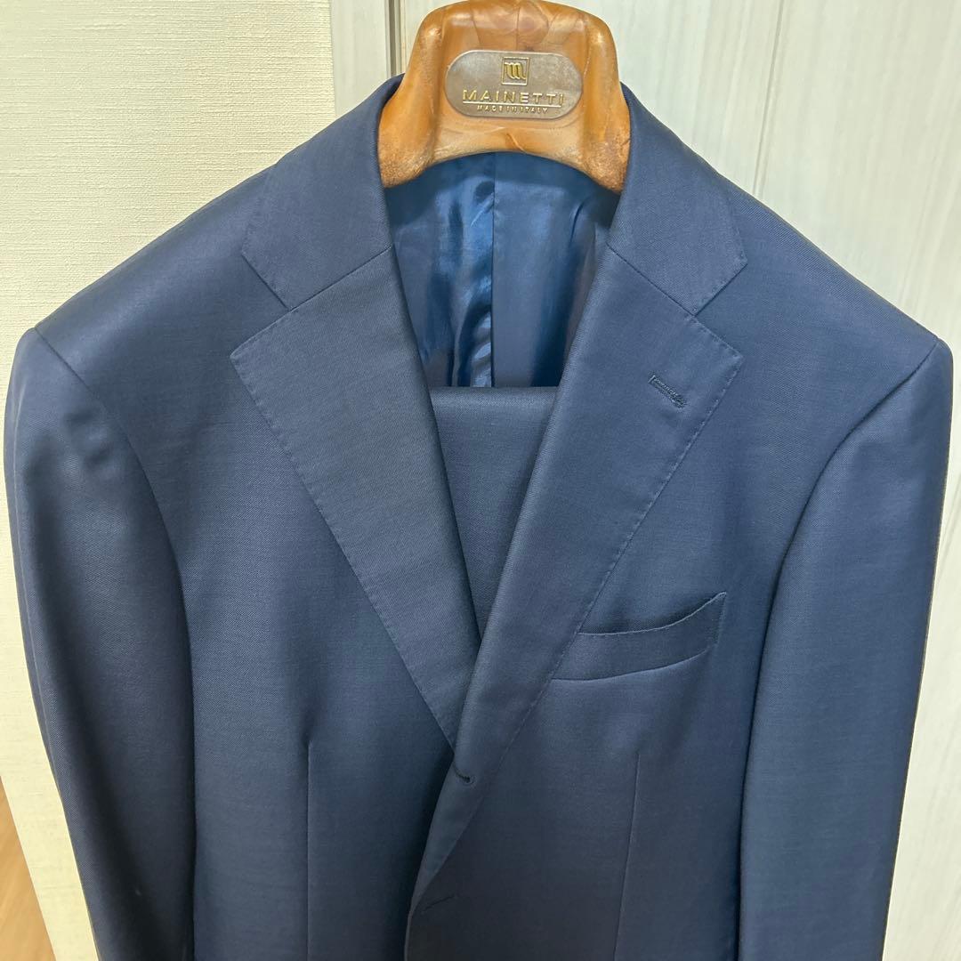 【美品】カノニコ生地 ユニバーサルランゲージ　ネイビースーツ　サイズ46相当