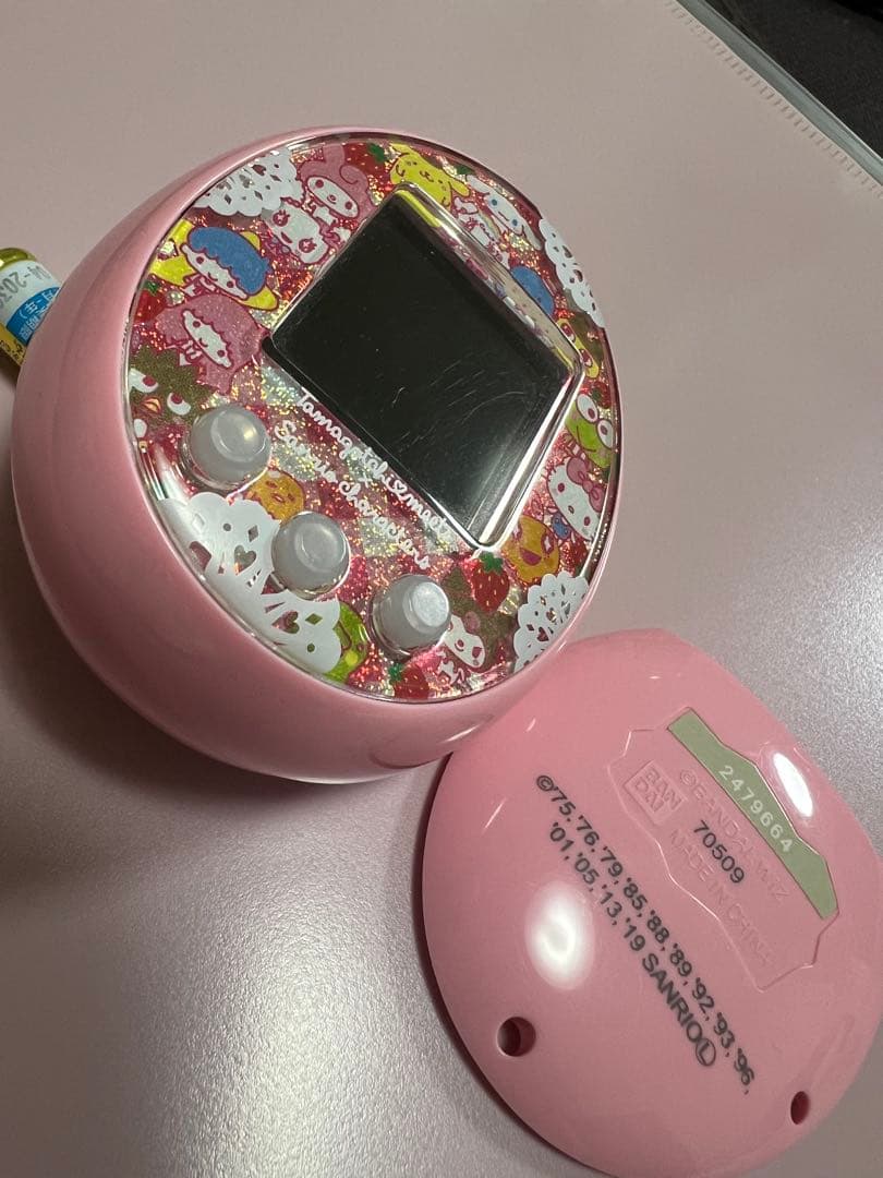 たまごっちみーつ サンリオキャラクターズみーつver. ピンク