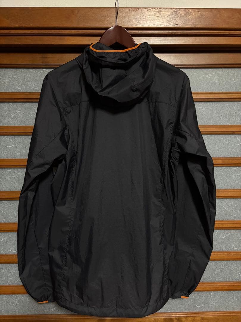 Rab バイタルフーディー　メンズ　グラフェン（マーマレード）