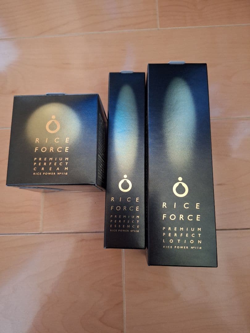 ライスフォース ふきとり化粧水 +120ml プレミアムパーフェクトシリーズ3点
