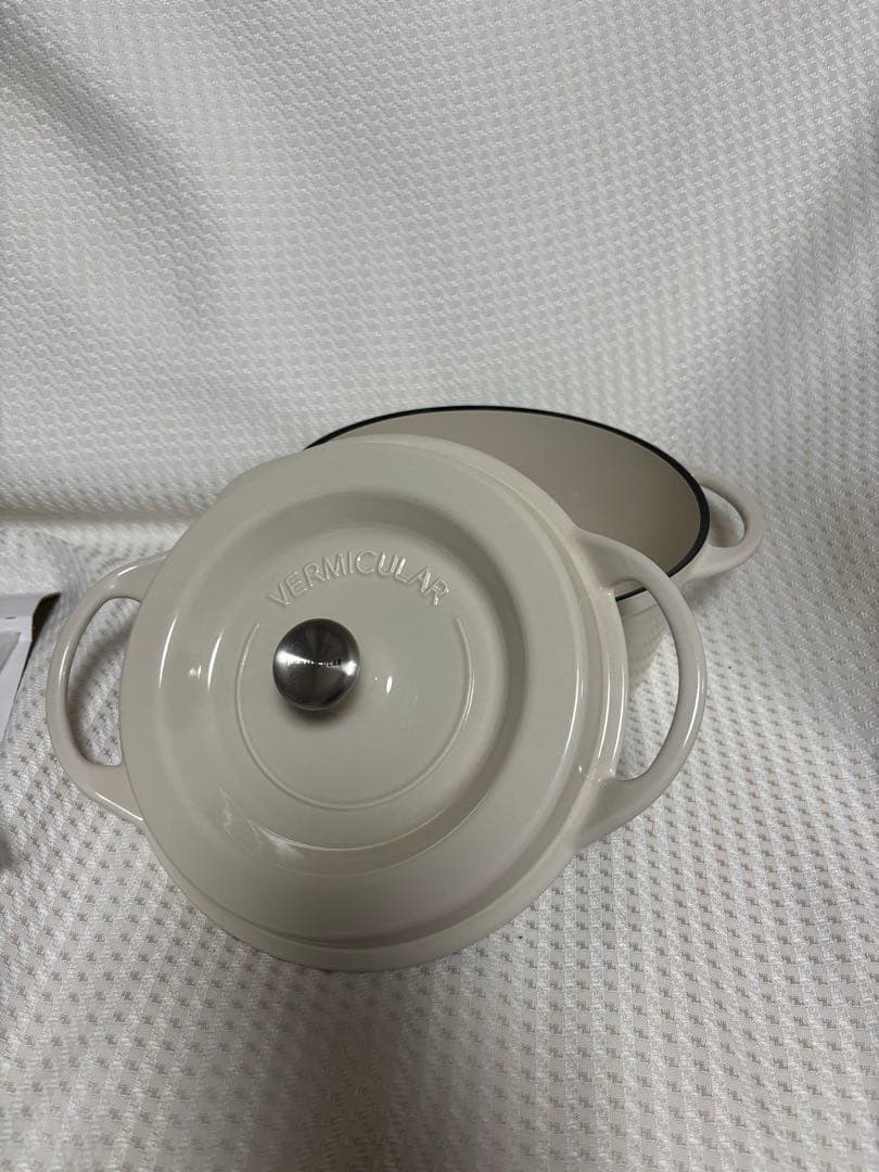 Vermicular 鍋 ホワイト 約22cm