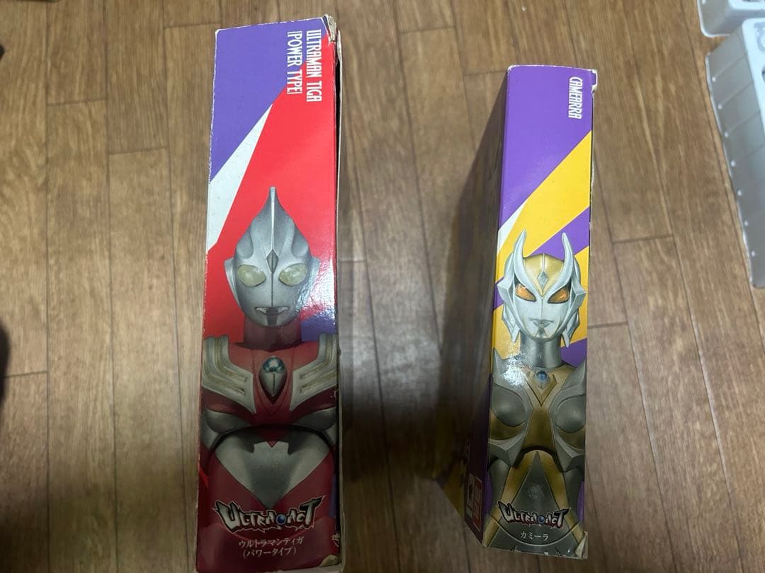 ULTRA-ACT ウルトラマンティガセット