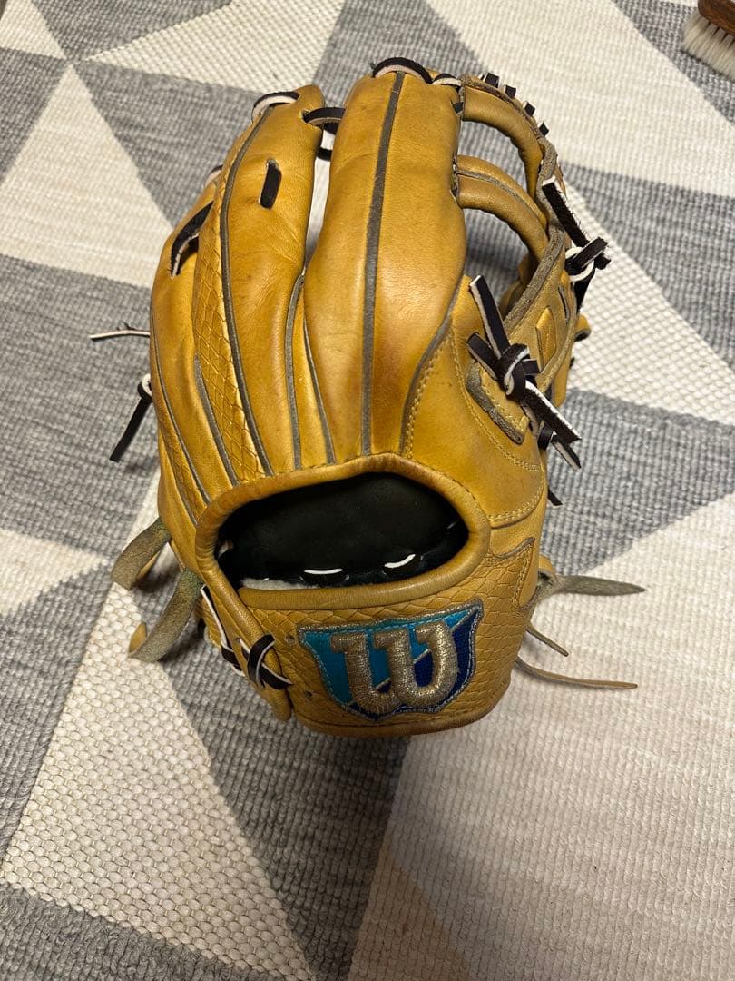 ウィルソンWilson 内野手グラブ 軟式