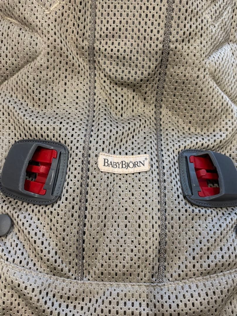 BabyBjörn ベビービョルン ワンカイエアー ONE KAI グレージュ