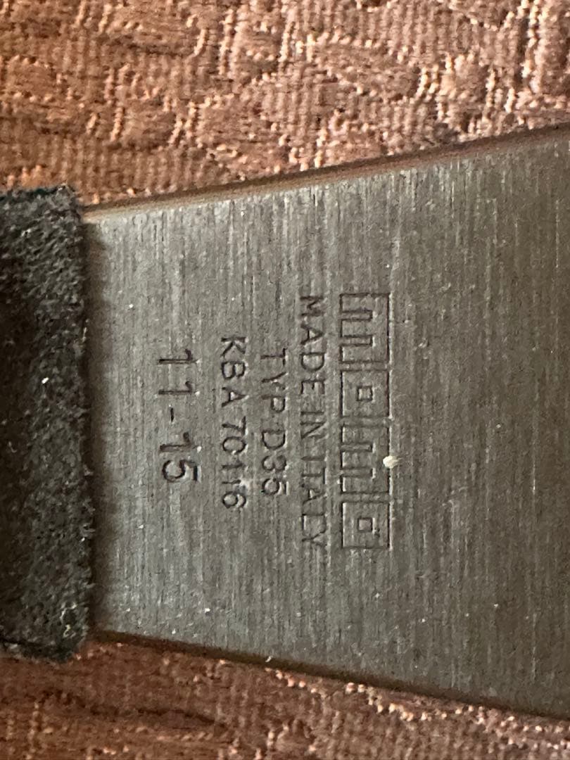 正規　無限 ステアリング 35π MOMO