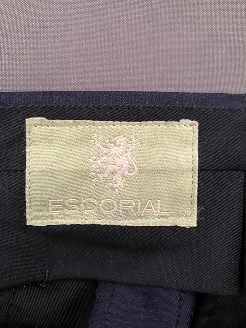 Brilla per il gusto /ESCORIAL ソリッド スーツ