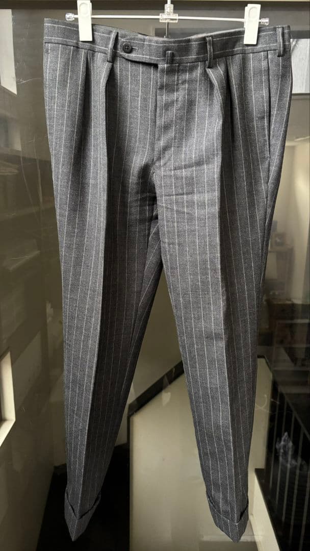 【美品】ビームスエフ Savile Clifford グレー ストライプスーツ