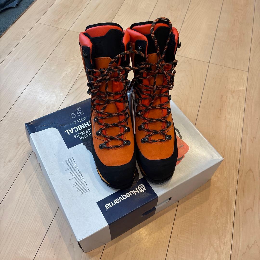 プロテクティブレザーブーツテクニカル24