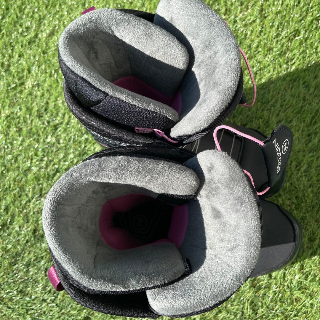 希少美品　ナイデッカー　レディース　スノボブーツ　オニキス　24.0cm