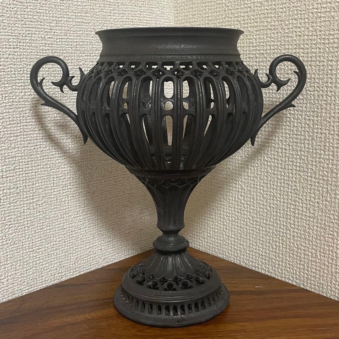 伊藤剛俊 さん　花器