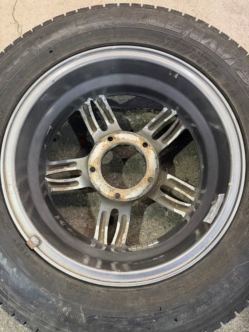 セ*ノ様 175/80R16 スタッドレスタイヤ　ホイールセット　ジムニー