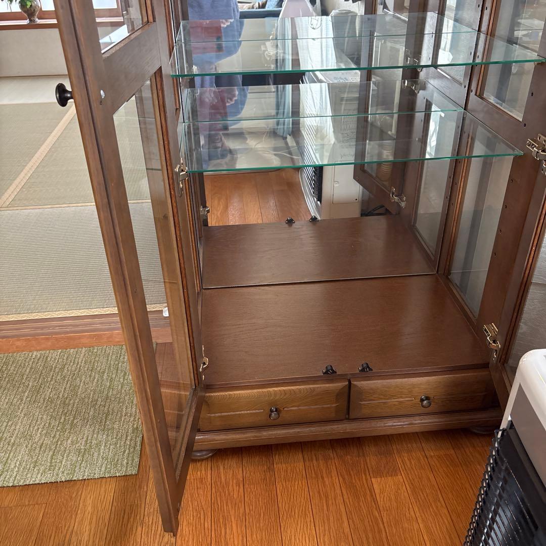 高級家具　passionブランド　縦型　カップポード　飾り棚照明付　背面鏡棚5