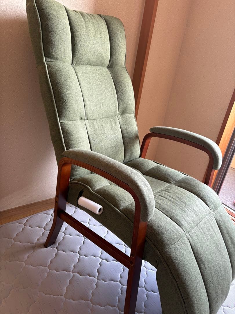 Confort 高座椅子 リクライニングチェア フットレスト一体型（オリーブ）