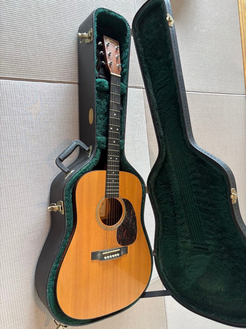 Martin D-16GT アコースティックギター