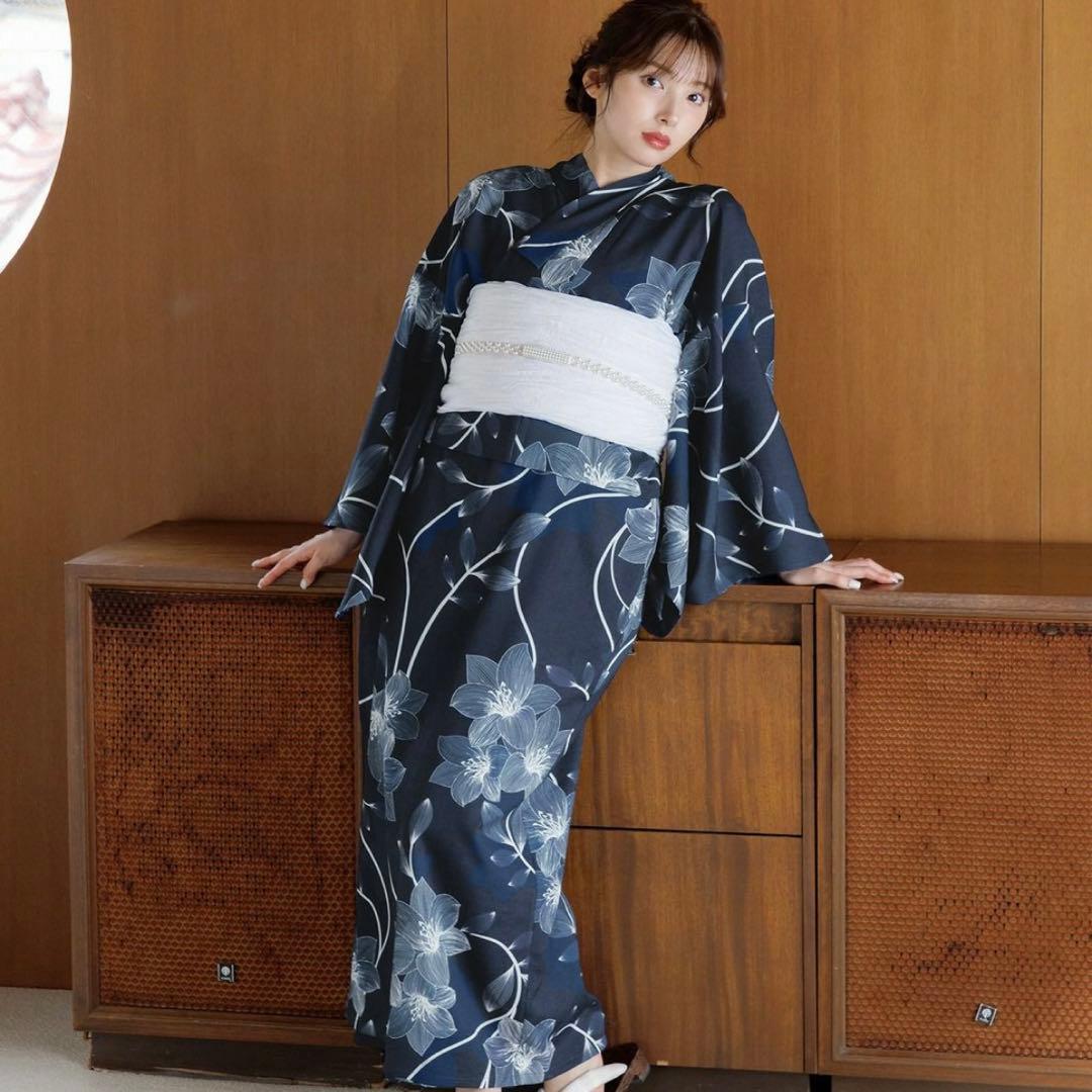 Dita 夏夜の百合しらべ　ワンピース浴衣