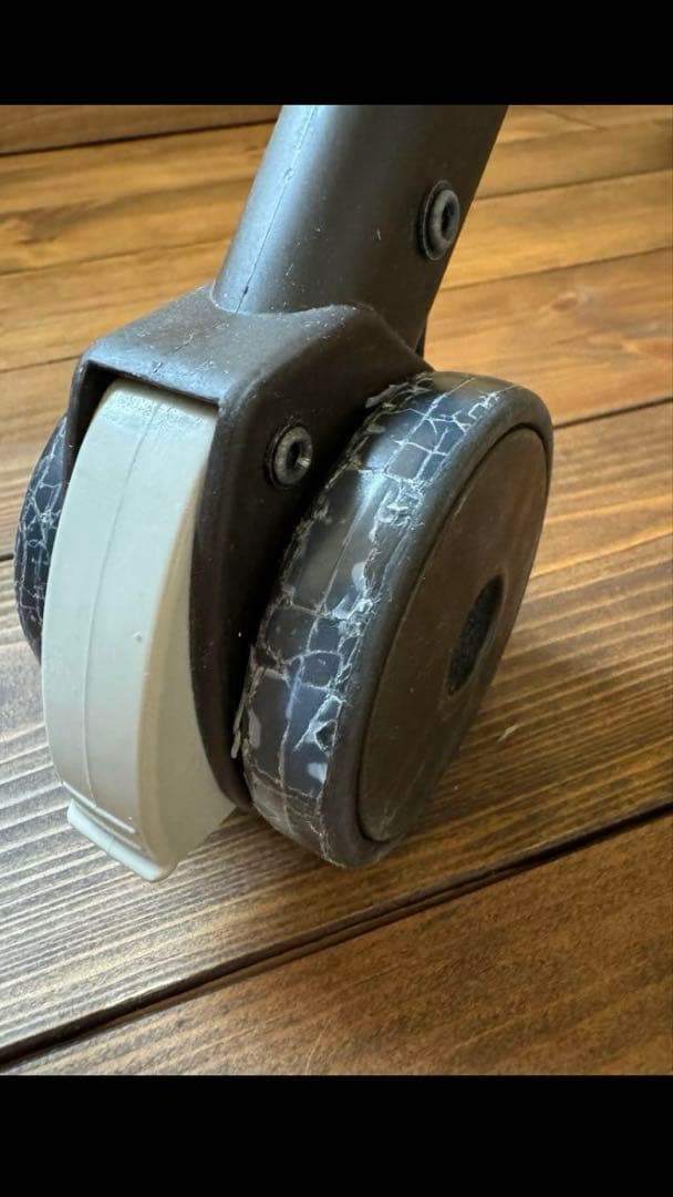 コンビ ハイ&ロースウィングチェア ネムリラ