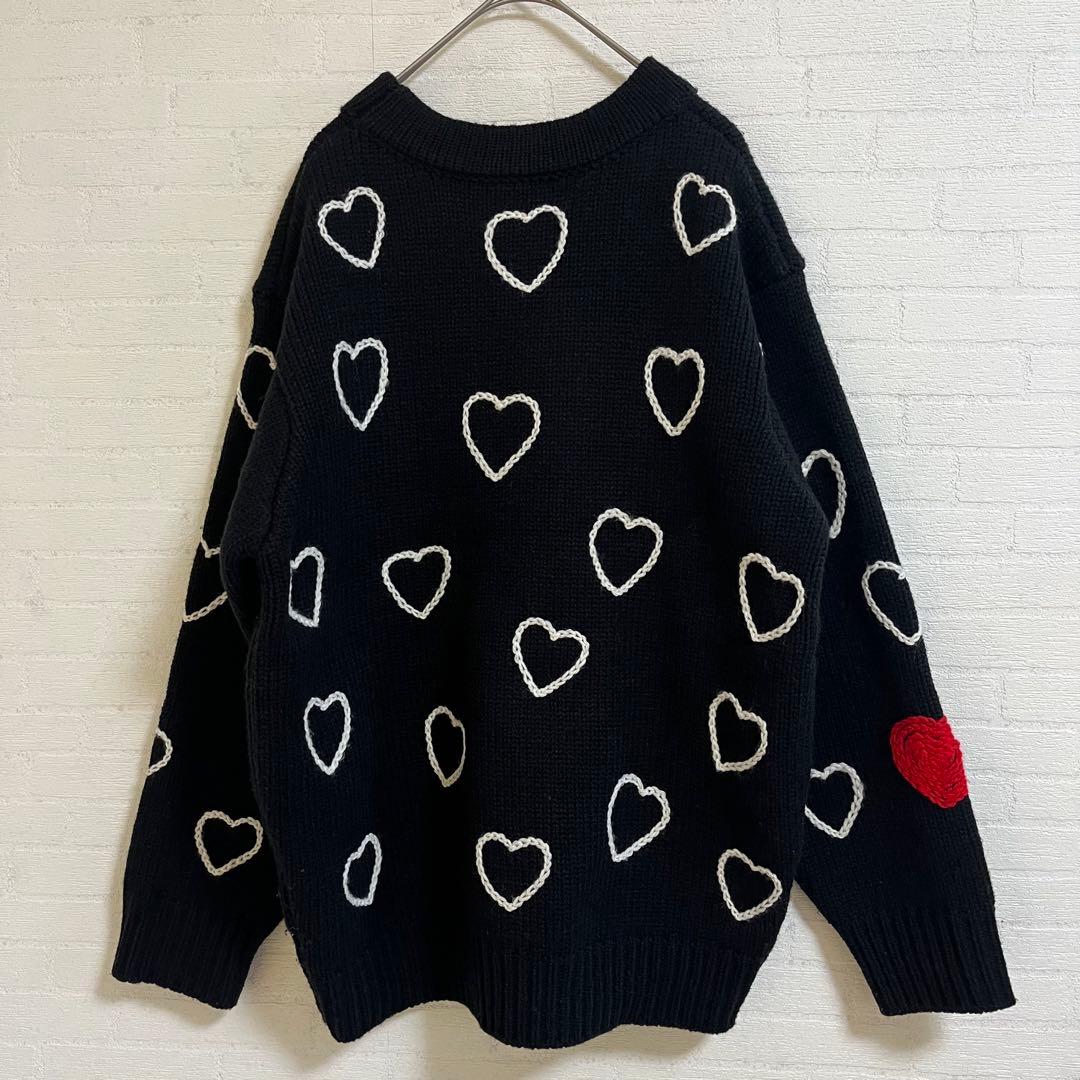 ChahChah ハッピーハートフル ハンドエンブロイダリーニット　男女兼用