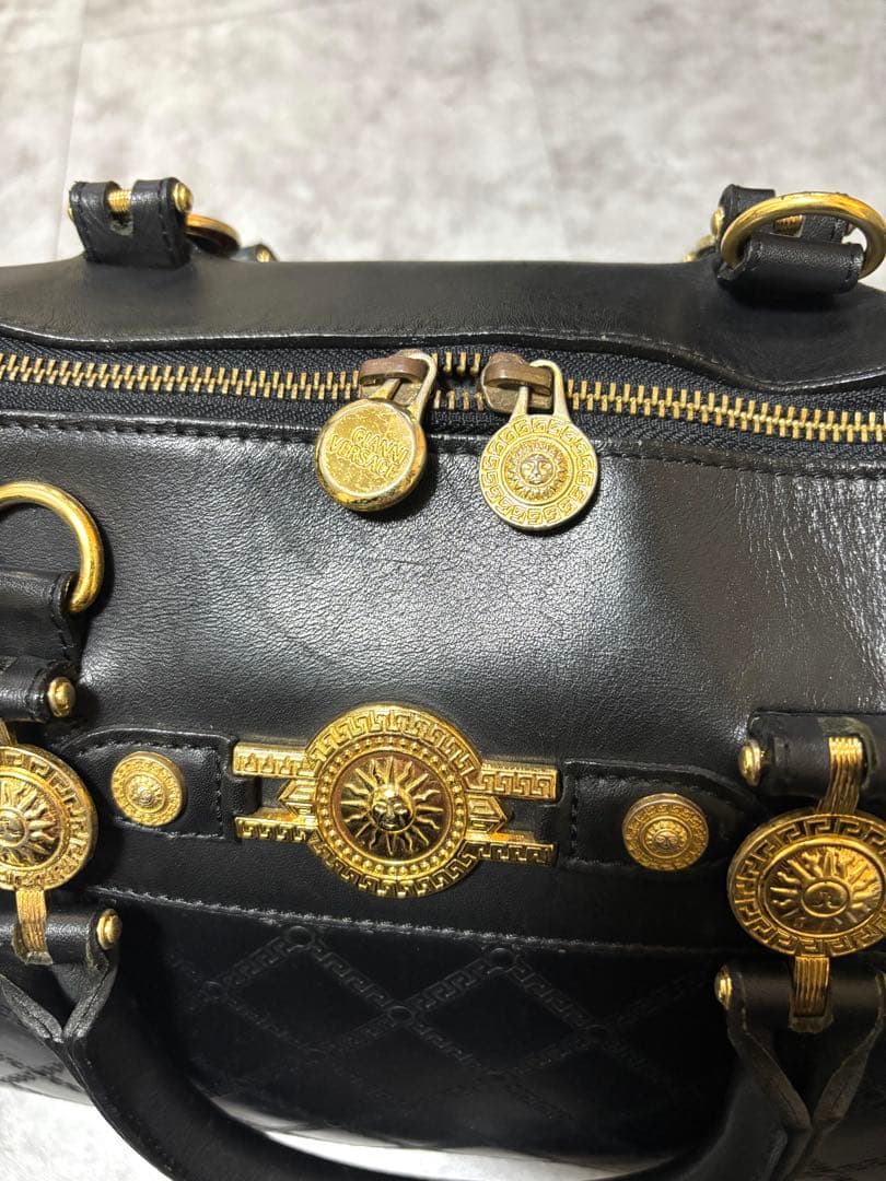 VERSACE レザービンテージボストンバック