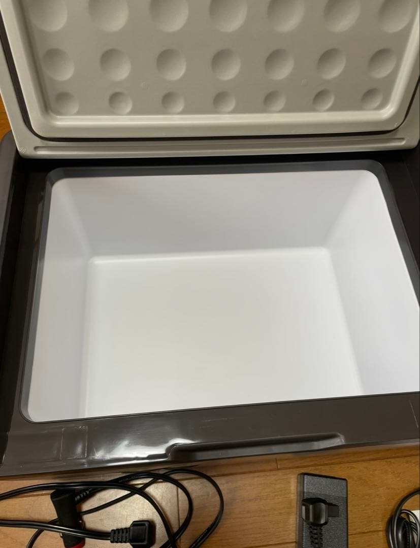 Alpicool 車載冷蔵庫　C15 美品　15L