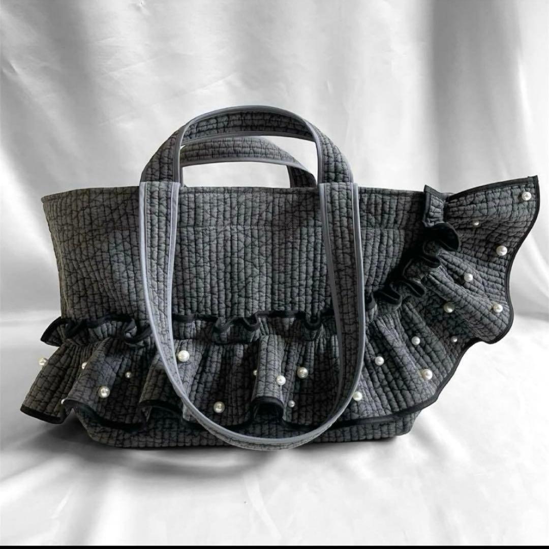 新作♡ヌビバッグ　フリルギャザー　ダークグレー×ブラック　パール　底板マグネット