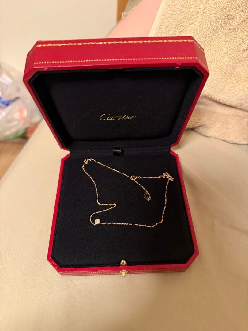 【値引】カルティエ ダムール ネックレス ダイヤ付750正規品証明書箱付2026