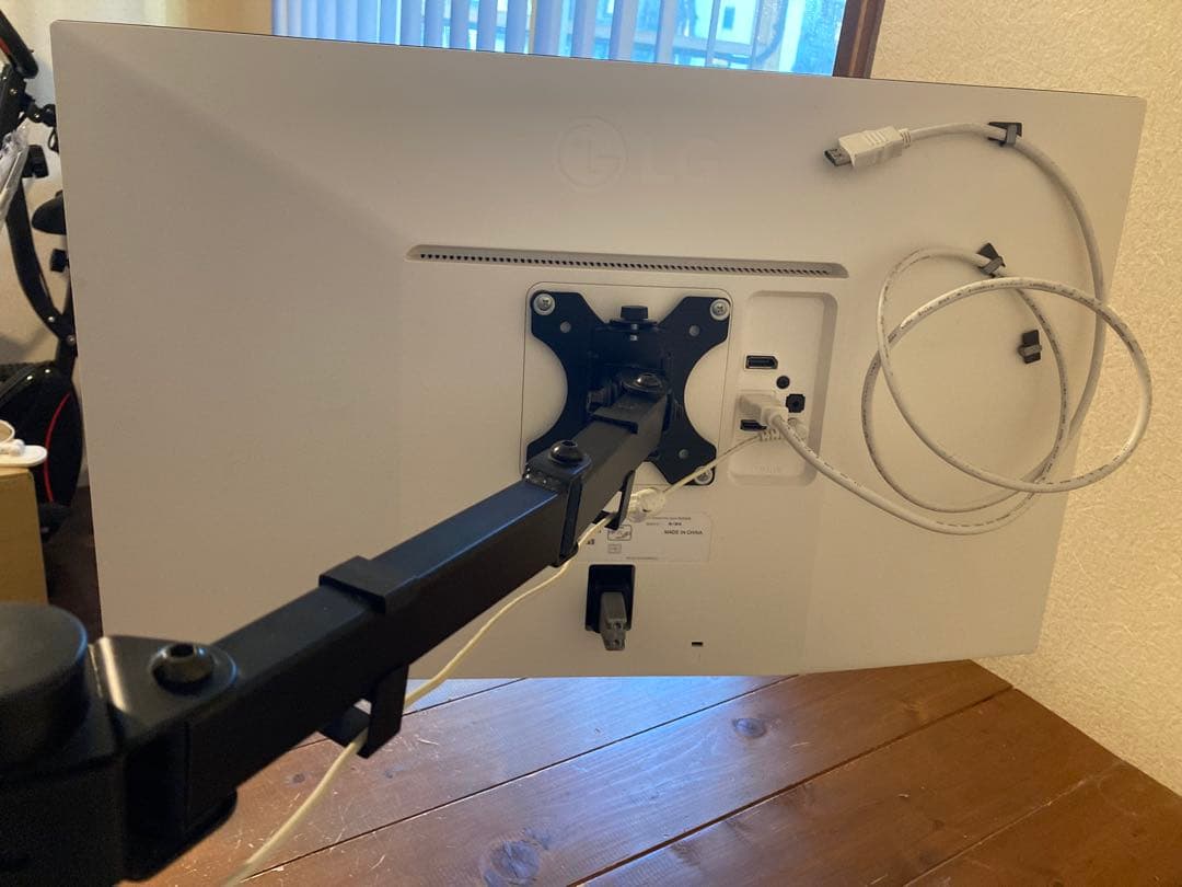 LG 27UL500-W モニターアームセット