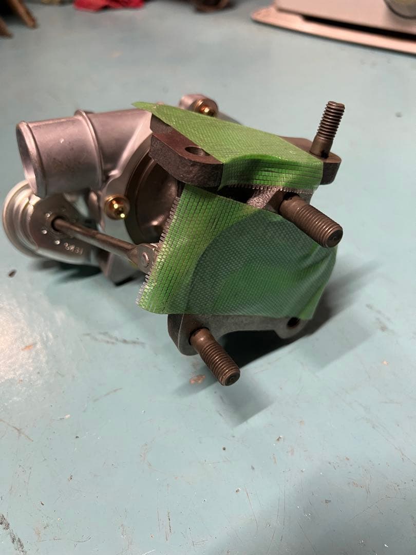 新品　ダイハツ　純正タービン ＩＨＩ　RHF3