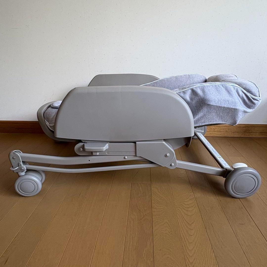 アップリカ　ユラリズム スマート プレミアム 手動スウィングタイプ