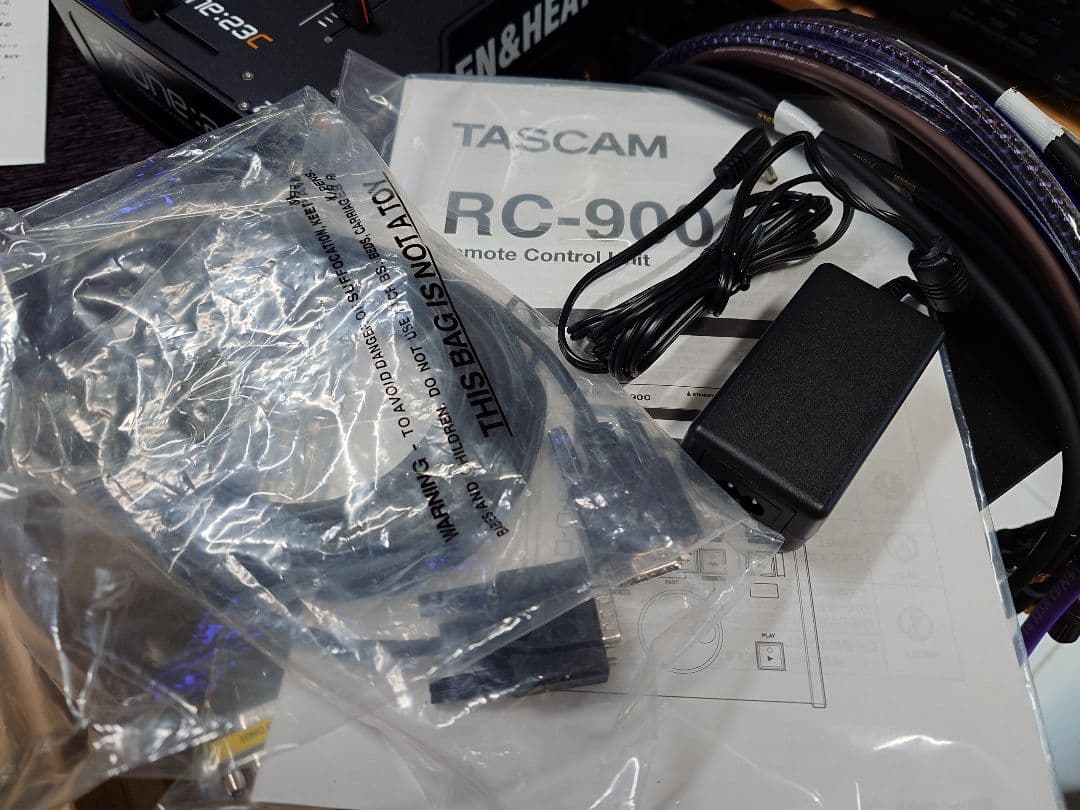 TASCAM タスカム RC-900 ユニバーサルコントロールユニット