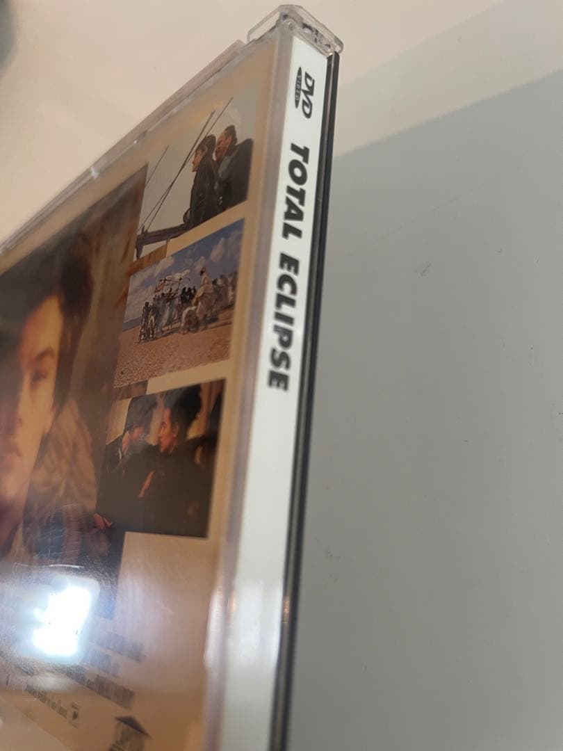 太陽と月に背いて　DVD