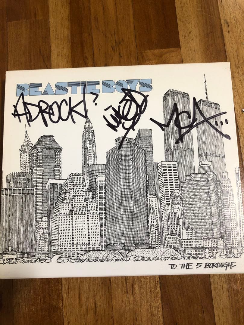 Beastie Boysのメンバーサイン入りアルバム
