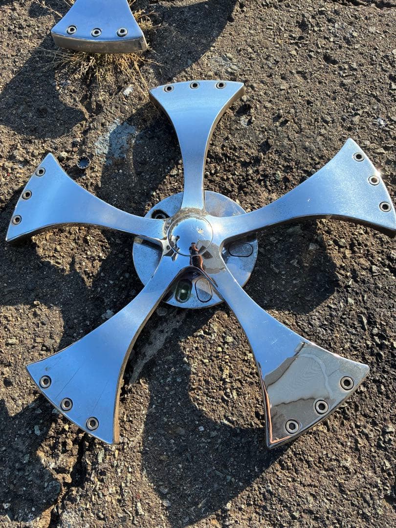 ホイール　スピナー　スピンナー　メッキ　アメ車　ラグジュアリー