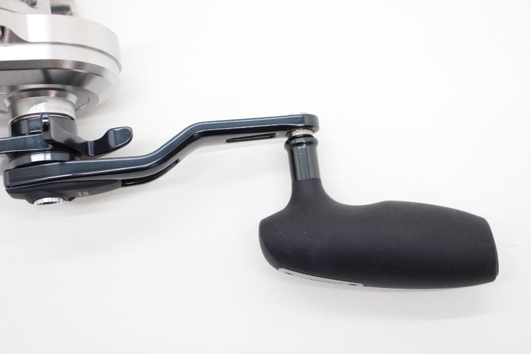 シマノ 21 オシアジガー 2000NRMG 64-EY1001-10