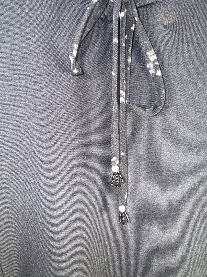 新品タグ付き【スーパービューティ】花柄長袖チュニック パールブローチ付き