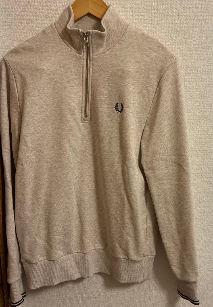 専用　新品-Fred Perry ベージュ ジップアップ スウェット S