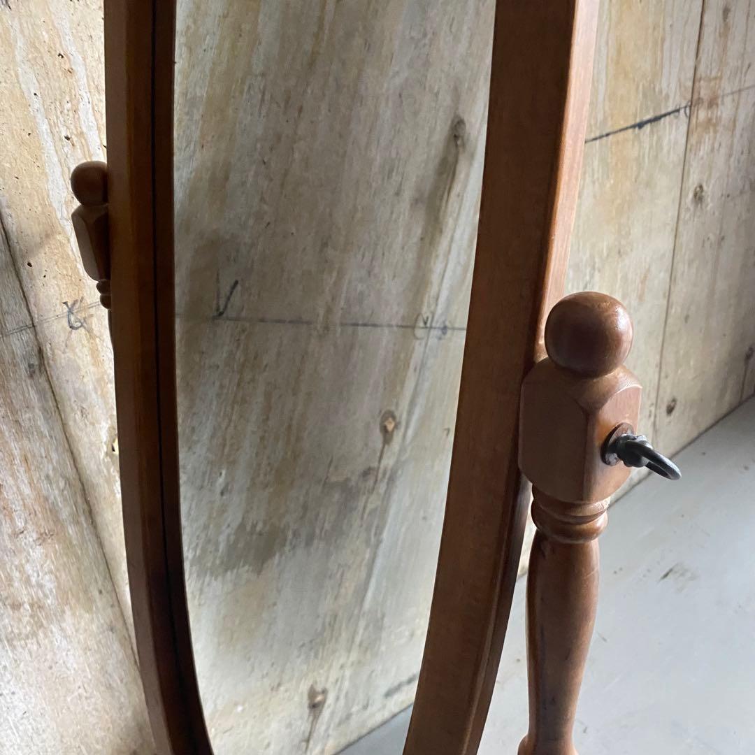 オーバル型　スタンドミラー　クラシックカントリー　楕円　レトロ