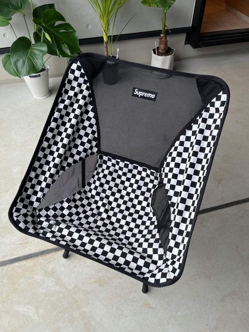 激レア Supreme シュプリーム Helinox ヘリノックス 椅子 チェア