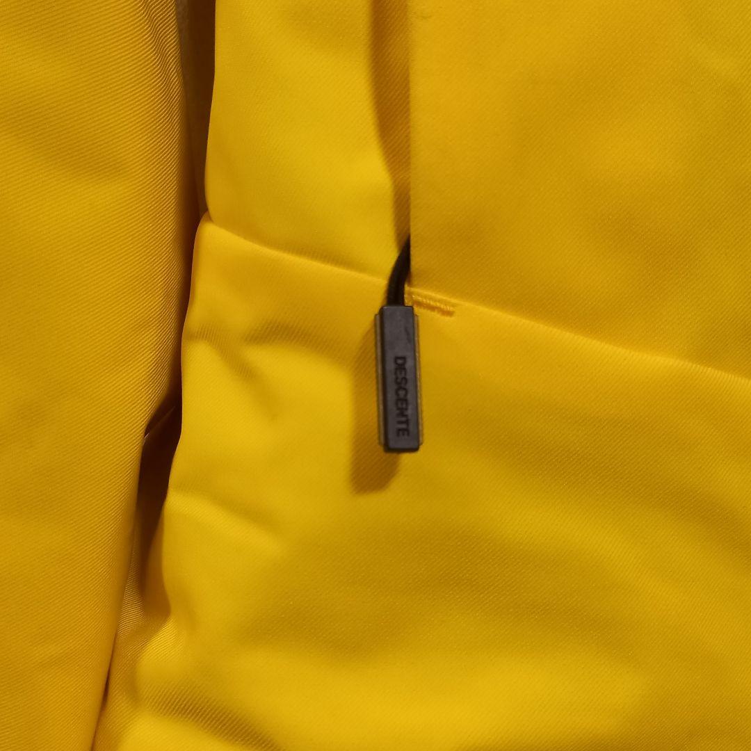 DESCENTE S.I.O INSULATED JACKET 22-23モデル