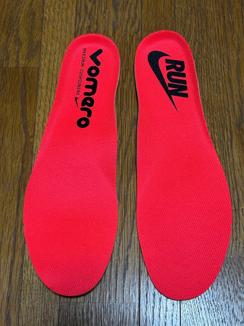 【新品】ナイキ ズーム ボメロプラス 28cm HV8150-100